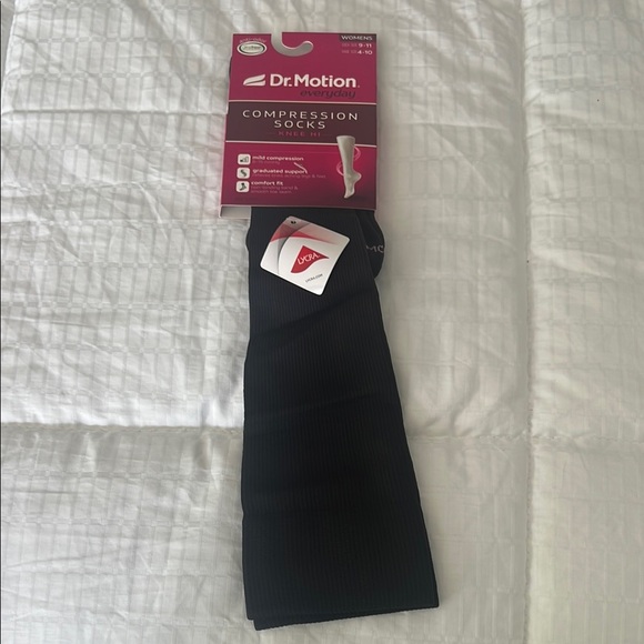 Women's Black Compression Socks - Picture 1 of 4